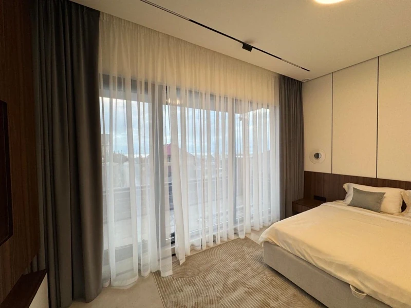 bedroom curtains