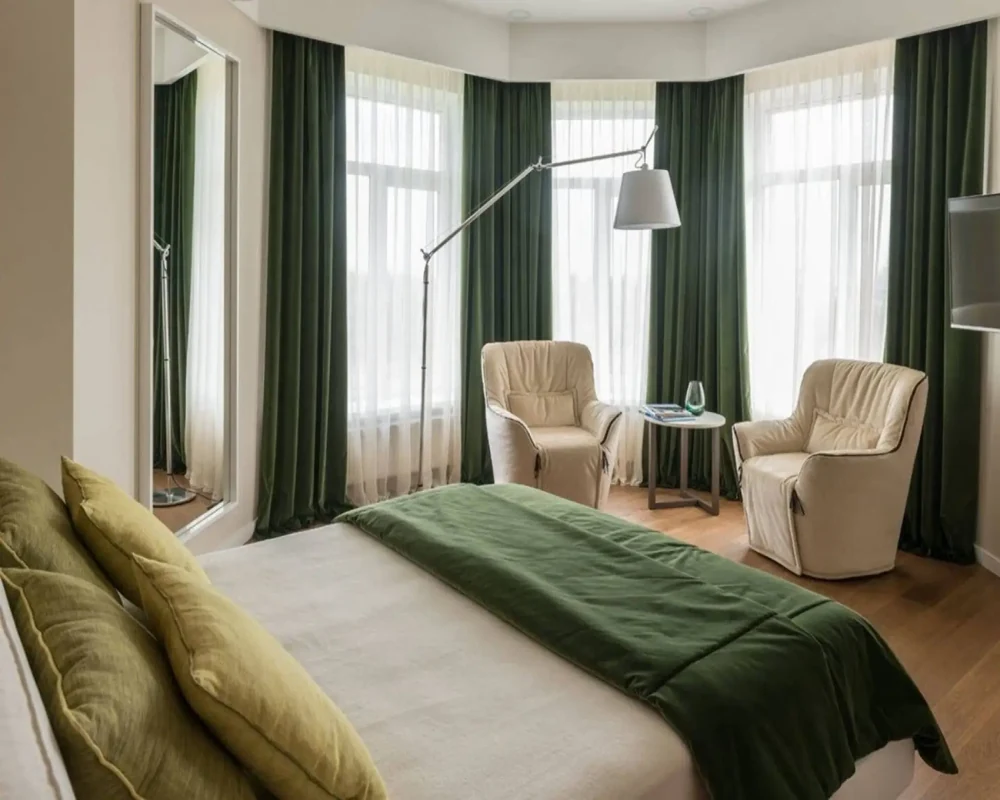 luxury bedroom curtains